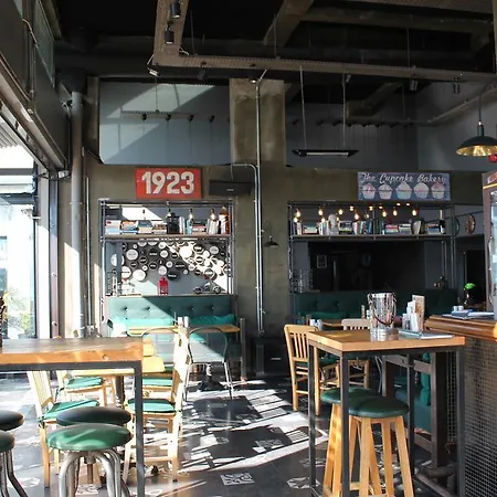 尤努斯酒店