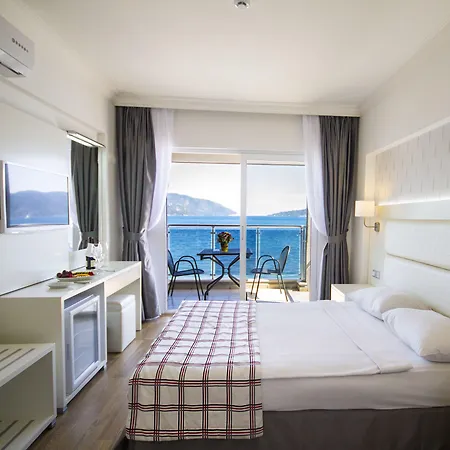Yunus Hotel 3*